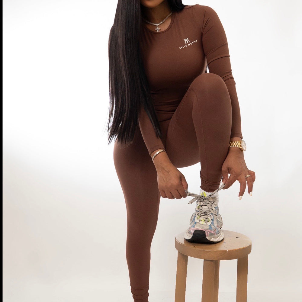 
                      
                        Belle Set
                      
                    