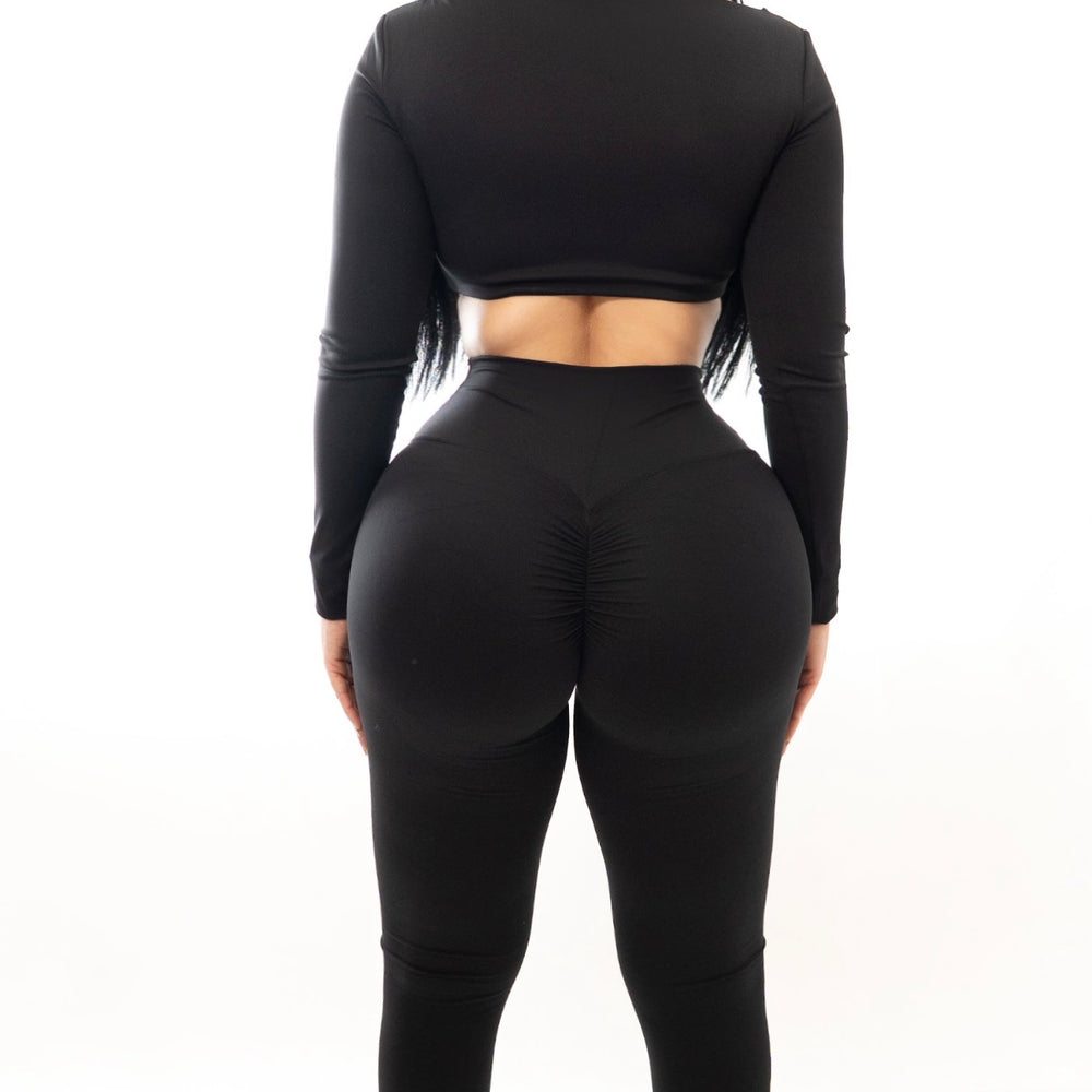 
                      
                        Bombshell
                      
                    